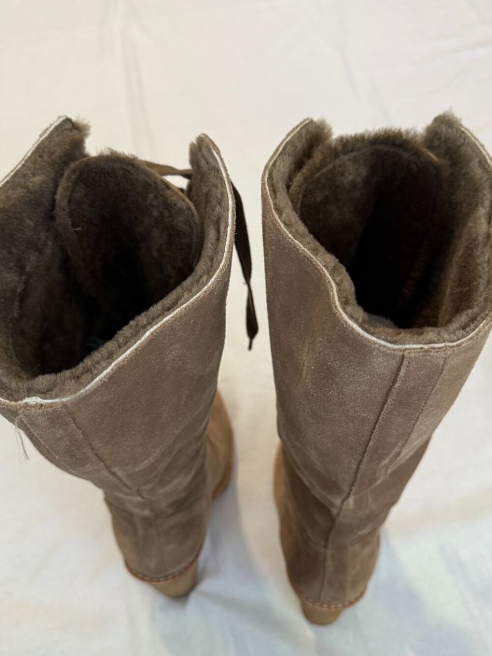 UGG Sofia Tall Lace Up Boots Brown Suede Shearling Heels Womens US 7 - Picture 7 of 13